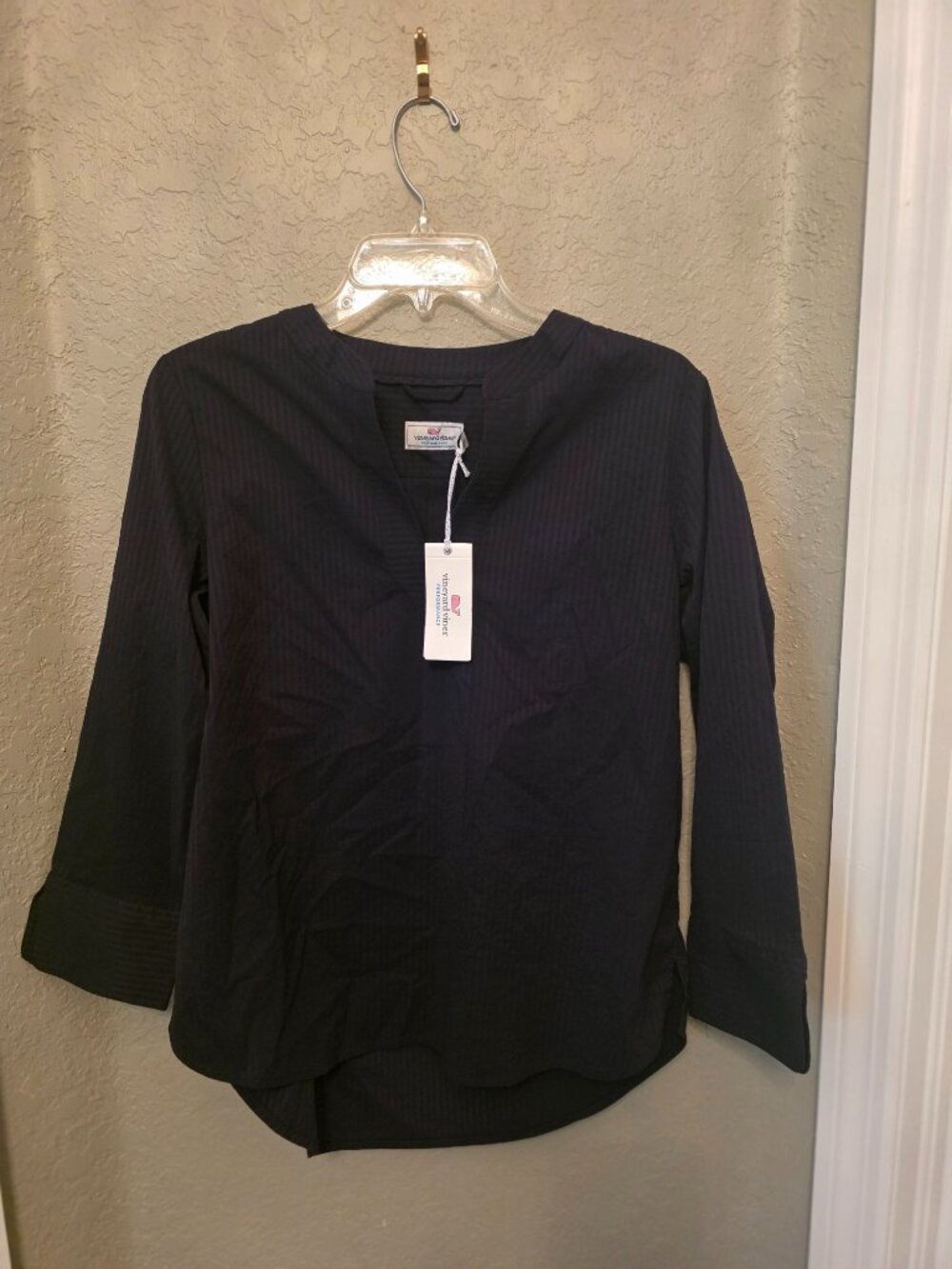 Vineyard Vines Performance Ladies Savannah Harbor Black Popover blouse S NEW